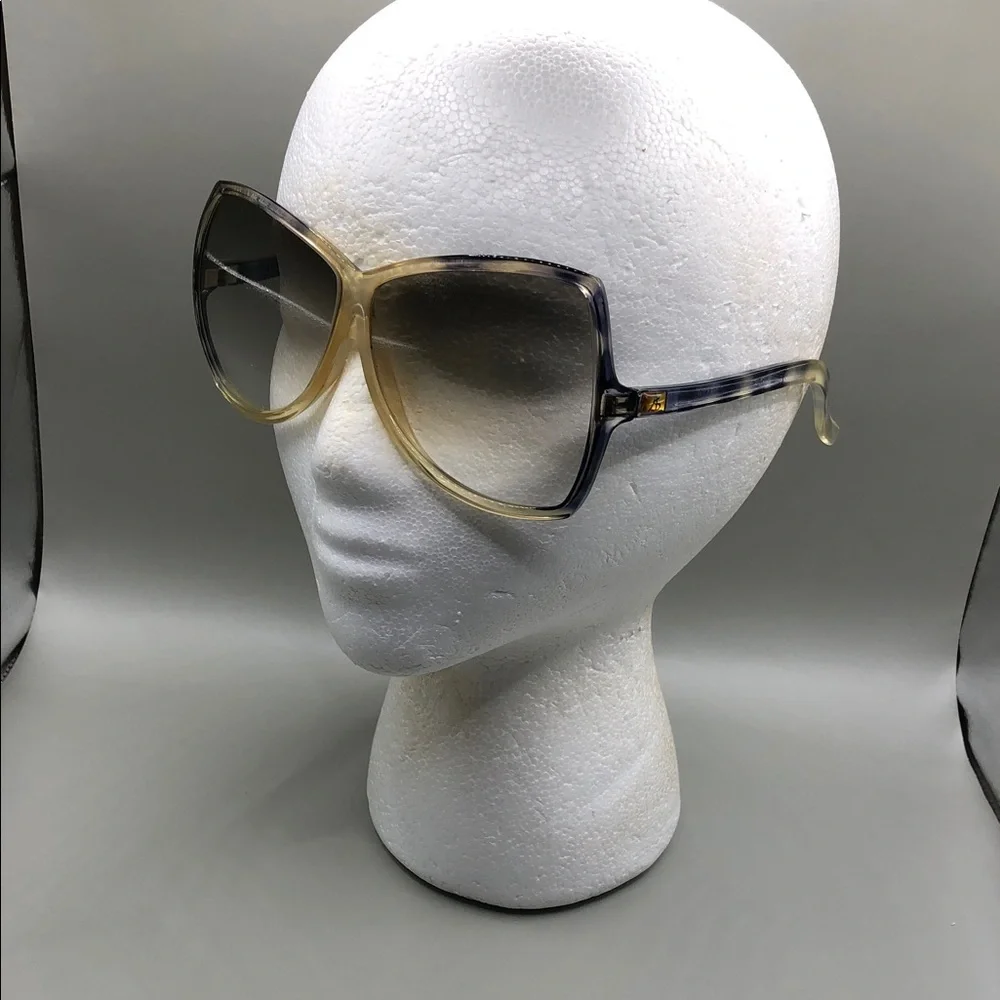 Annie Saral France Vintage Designer Oversized Sunglasses Gradient Tortoise